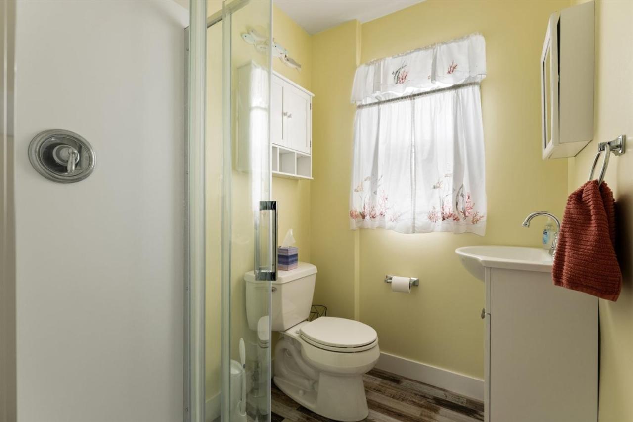 Newly Renovated 4 Bedroom Home Only 2 Blocks From The Beach! Wildwood Exterior foto